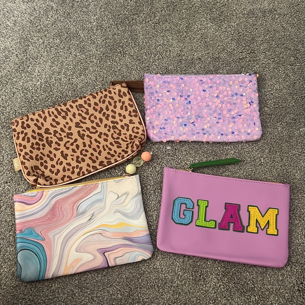 Colorful Pouch Collection - Picture 2 of 2